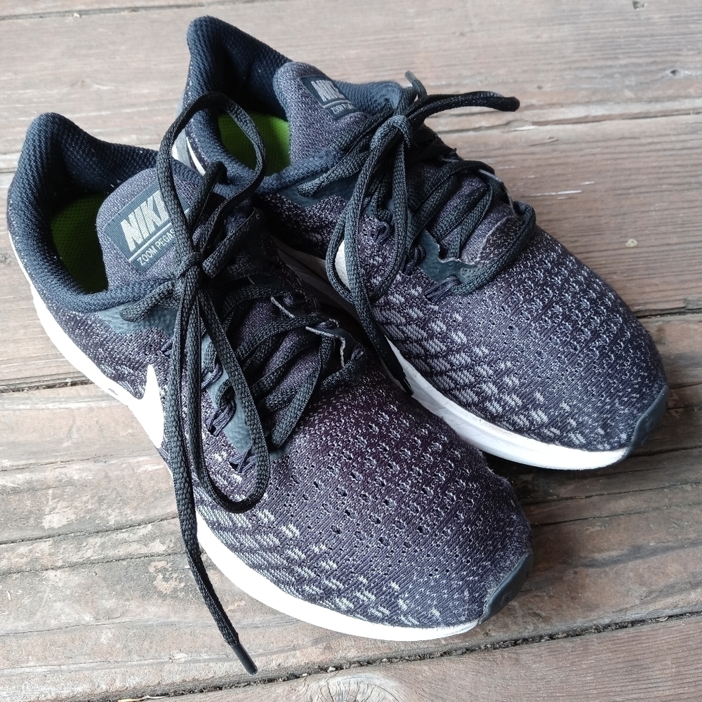 Nike Air WOMENS Zoom Pegasus 35 Running Sneakers 9